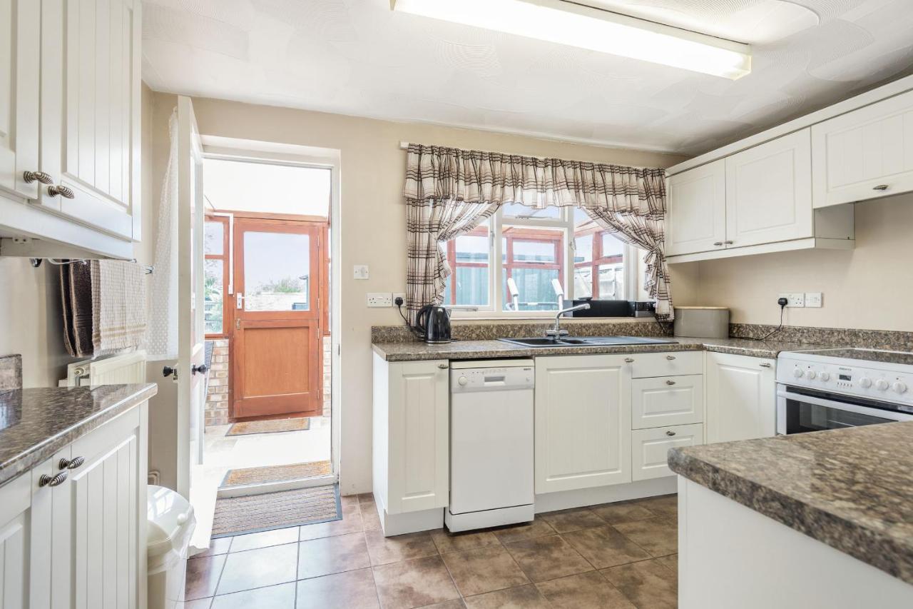 Violet Cottage Feltwell Bagian luar foto